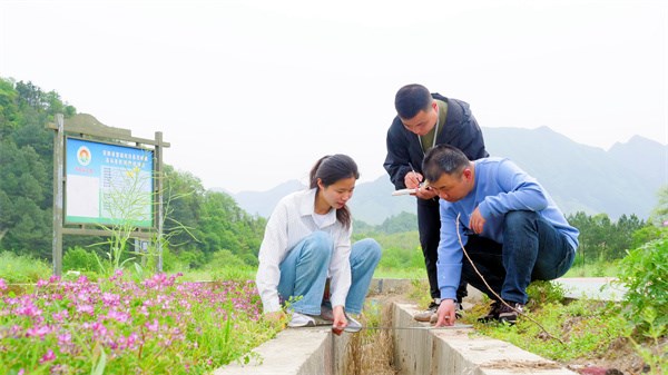 镜头丨青春在奋斗中闪光